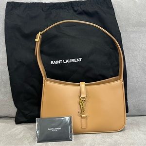 Saint Laurent Le 5 a 7 Hobo in Dune NEW & Authentic